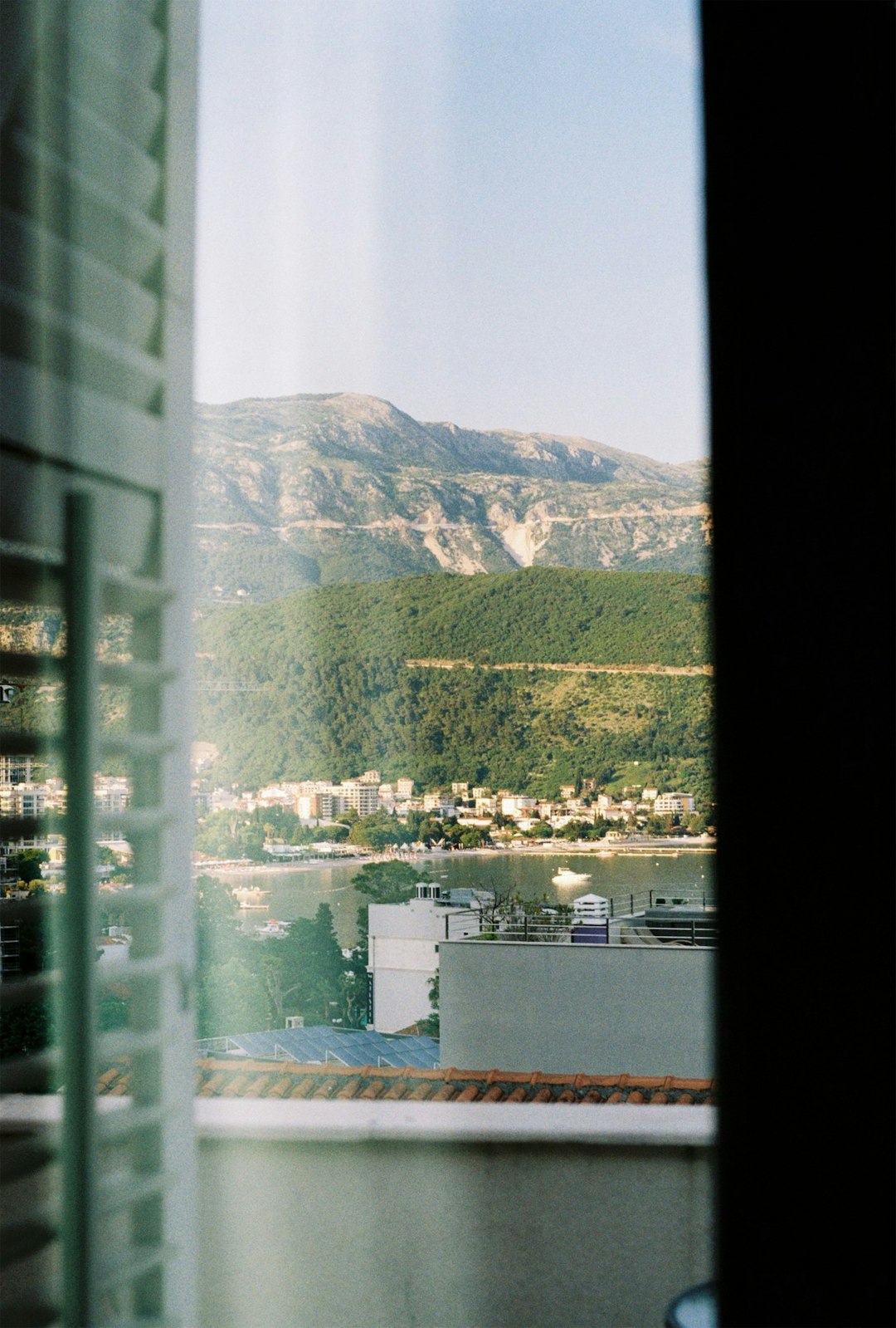 Deluxe Mountain View Room